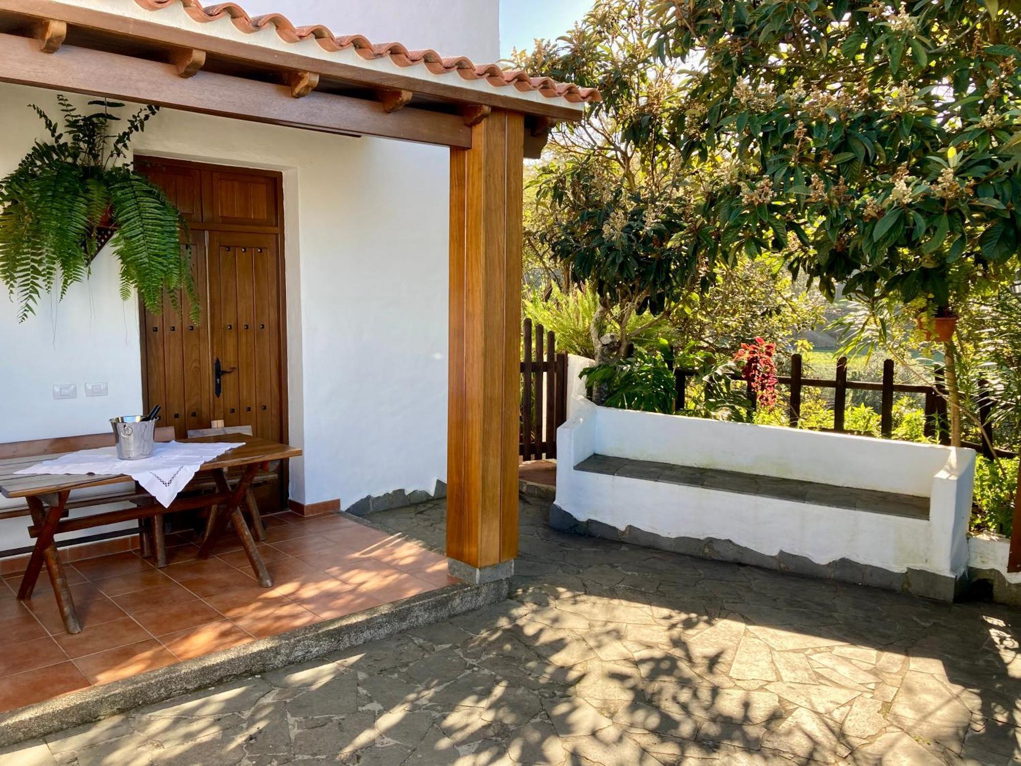 Casas Rurales Panchita y Millo Moya  Exterior foto