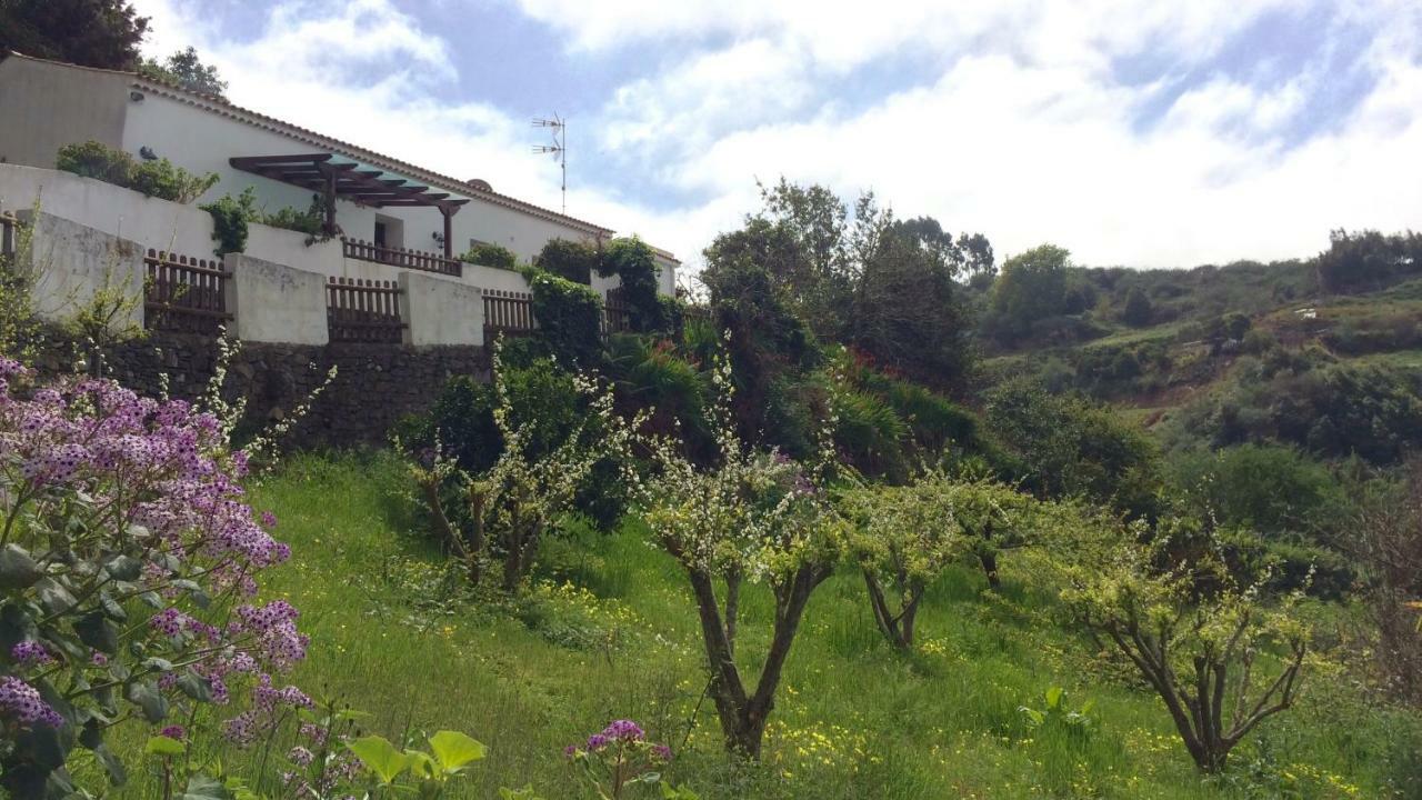 Casas Rurales Panchita y Millo Moya  Exterior foto